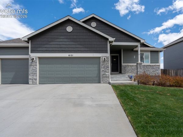 6121 Anders Ridge Lane, Colorado Springs, CO 80927