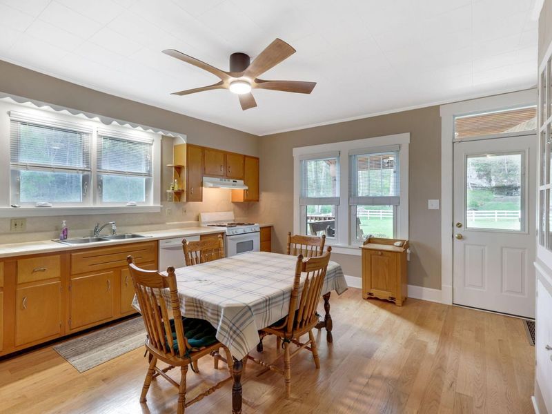 26021 Bailey Road, Rockbridge, OH 43149 Photo 10