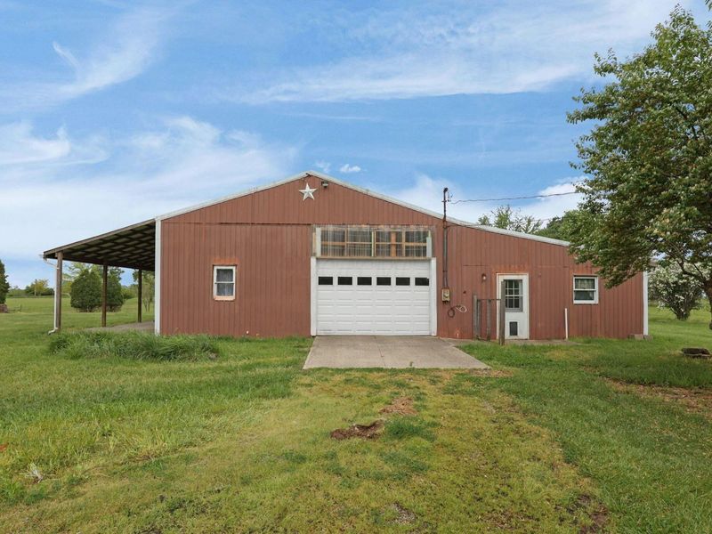 12166 State Route 56 E, Circleville, OH 43113 Photo 16