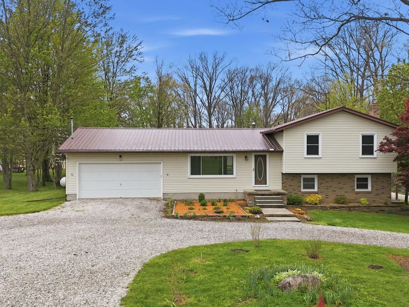 203 Timmerman Road , Mansfield, OH 44903 Photo 3