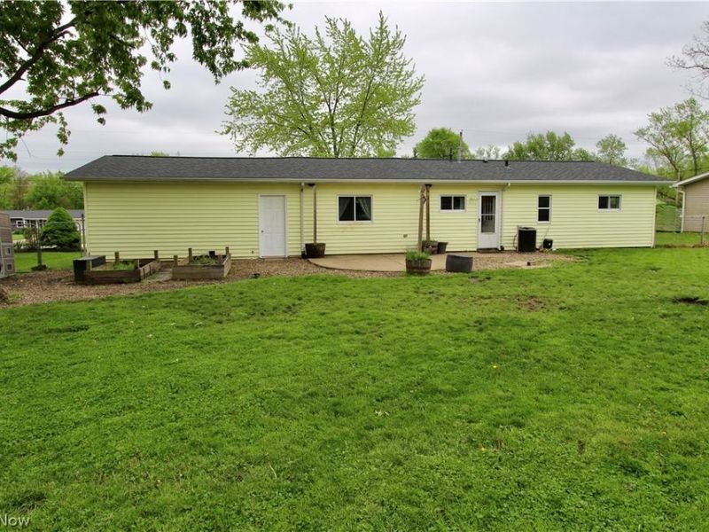 2042 Byron Drive , Brunswick, OH 44212 Photo 19