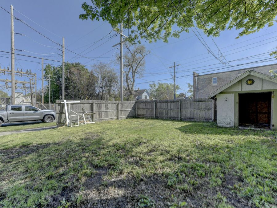Property Image 33