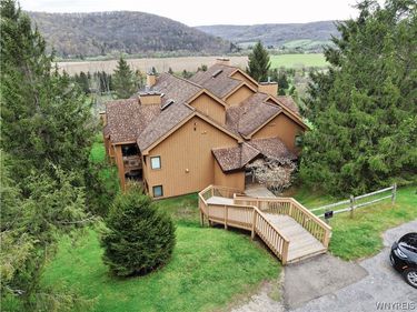 E104 Snowpine Village, Great Valley, NY 14741