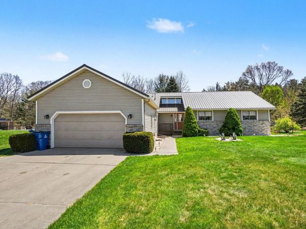 3682 W Fuller Drive, Muskegon, MI 49444