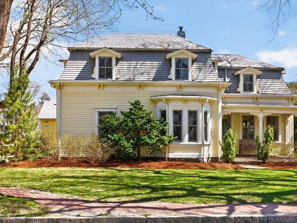 474 Davisville Rd, Falmouth, MA 02536