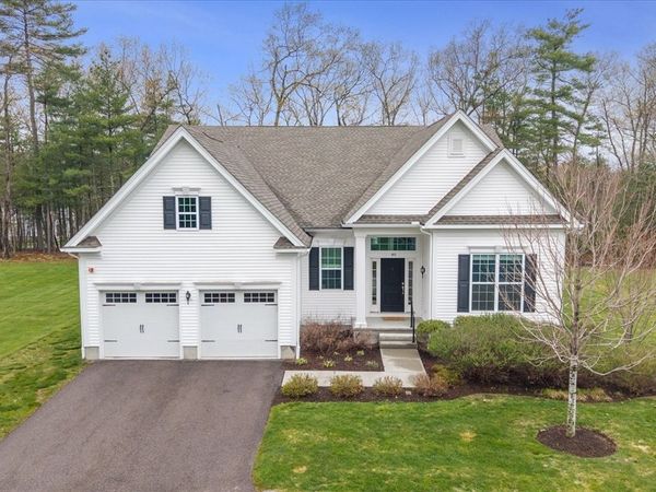 40 Ridgewood Dr, Unit 40, Stow, MA 01775