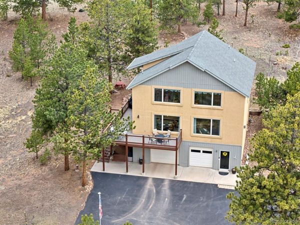 38 Kingston Drive , Florissant, CO 80816