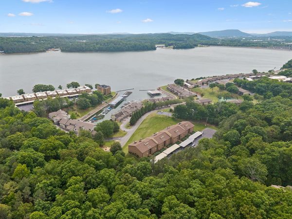 4319 Lakeshore Lane, Chattanooga, TN 37415