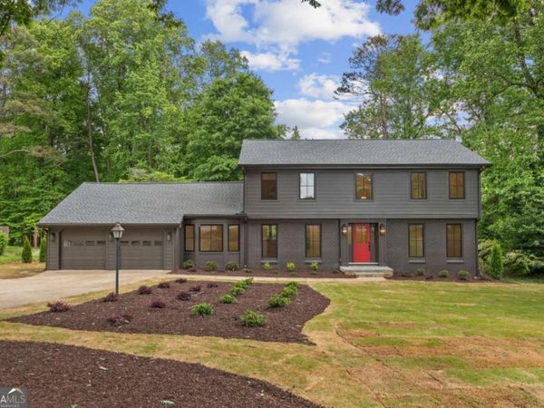 1125 Lake Charles Drive, Roswell, GA 30075