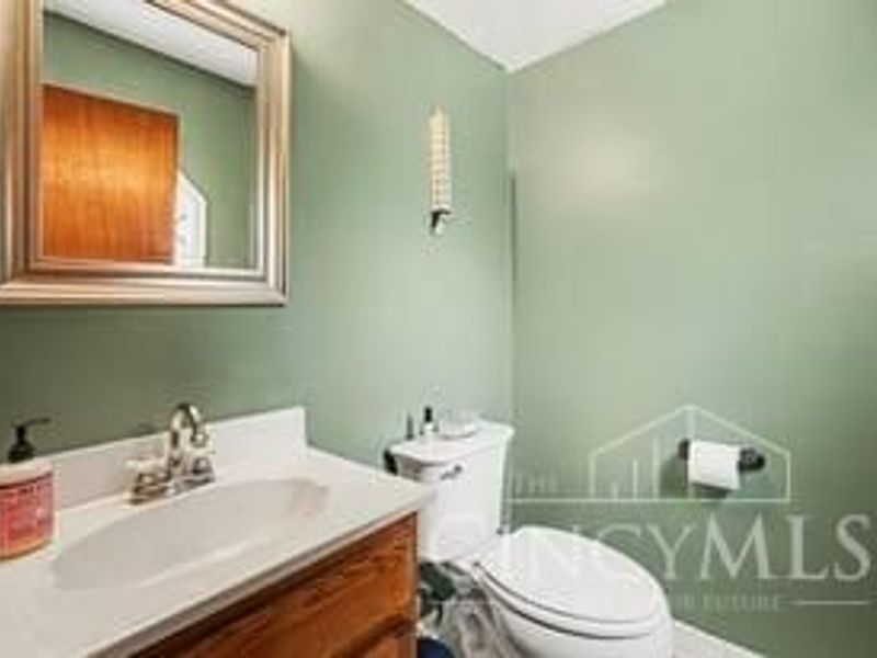 1064 Waycross Road, Cincinnati, OH 45240 Photo 23
