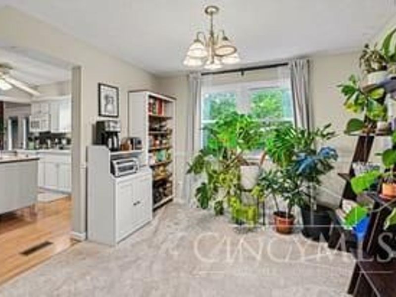 1064 Waycross Road, Cincinnati, OH 45240 Photo 7