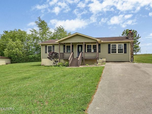 5209 Plateau Rd , Crossville, TN 38571
