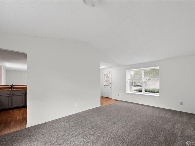 2294 Cross Village Drive, Miami Township, OH 45342 Photo 12