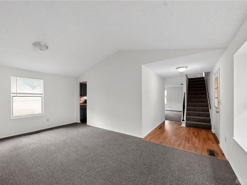2294 Cross Village Drive, Miami Township, OH 45342 Photo 8