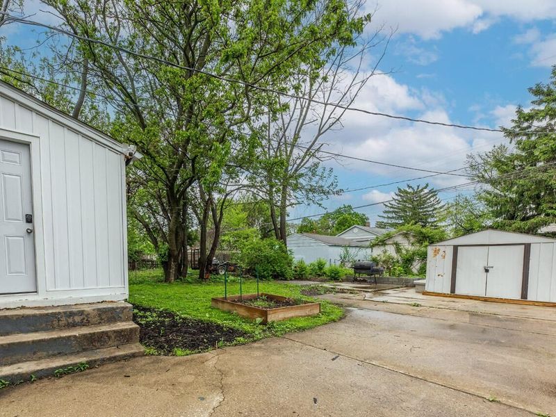 2470 Azelda Street, Columbus, OH 43211 Photo 27