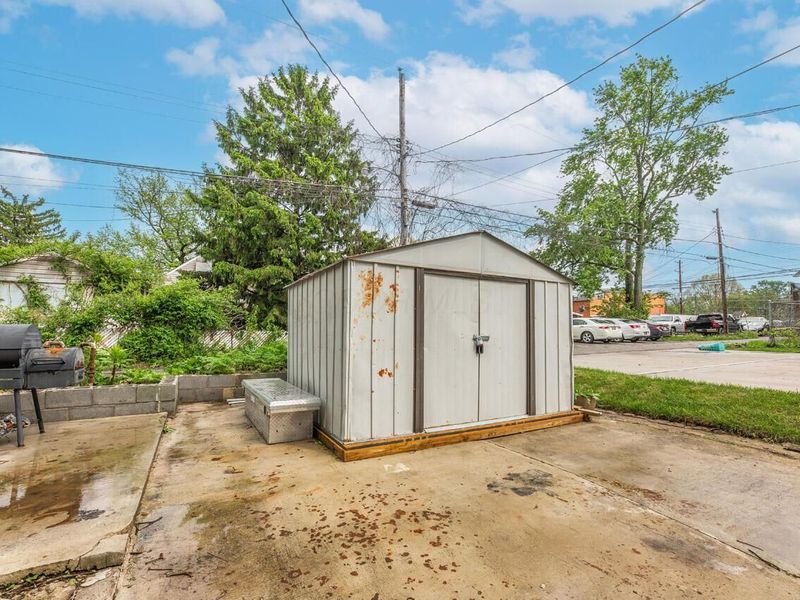 2470 Azelda Street, Columbus, OH 43211 Photo 33