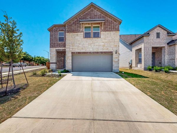 101 Breccia TRL , Liberty Hill, TX 78642
