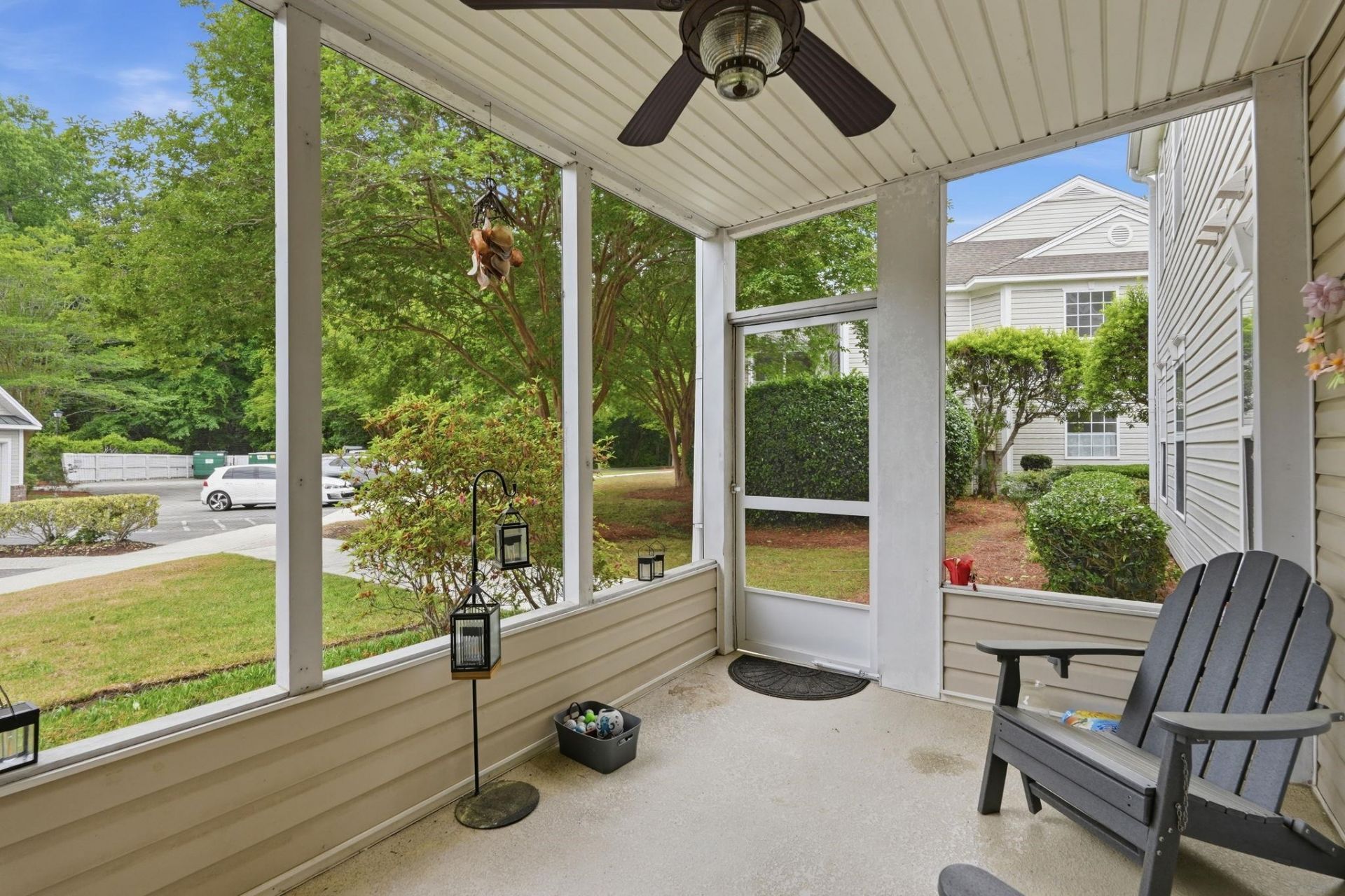 4440 Lady Banks Ln. Photo 29