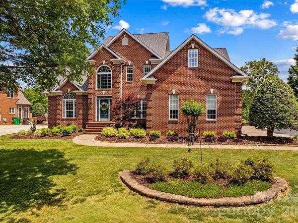 806 Pine Forest Road, Charlotte, NC 28214