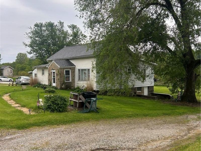 1420 John Glenn Highway , New Concord, OH 43762 Photo 4