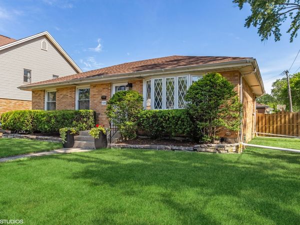 309 E Madison Street , Elmhurst, IL 60126