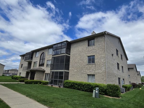 13950 Lavergne Avenue , Unit 907, Crestwood, IL 60418