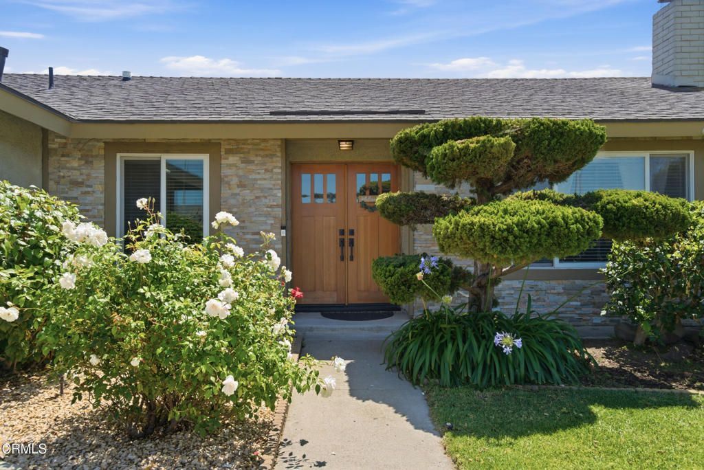 310 Foxglove Place, Oxnard, CA 93036 Main Photo