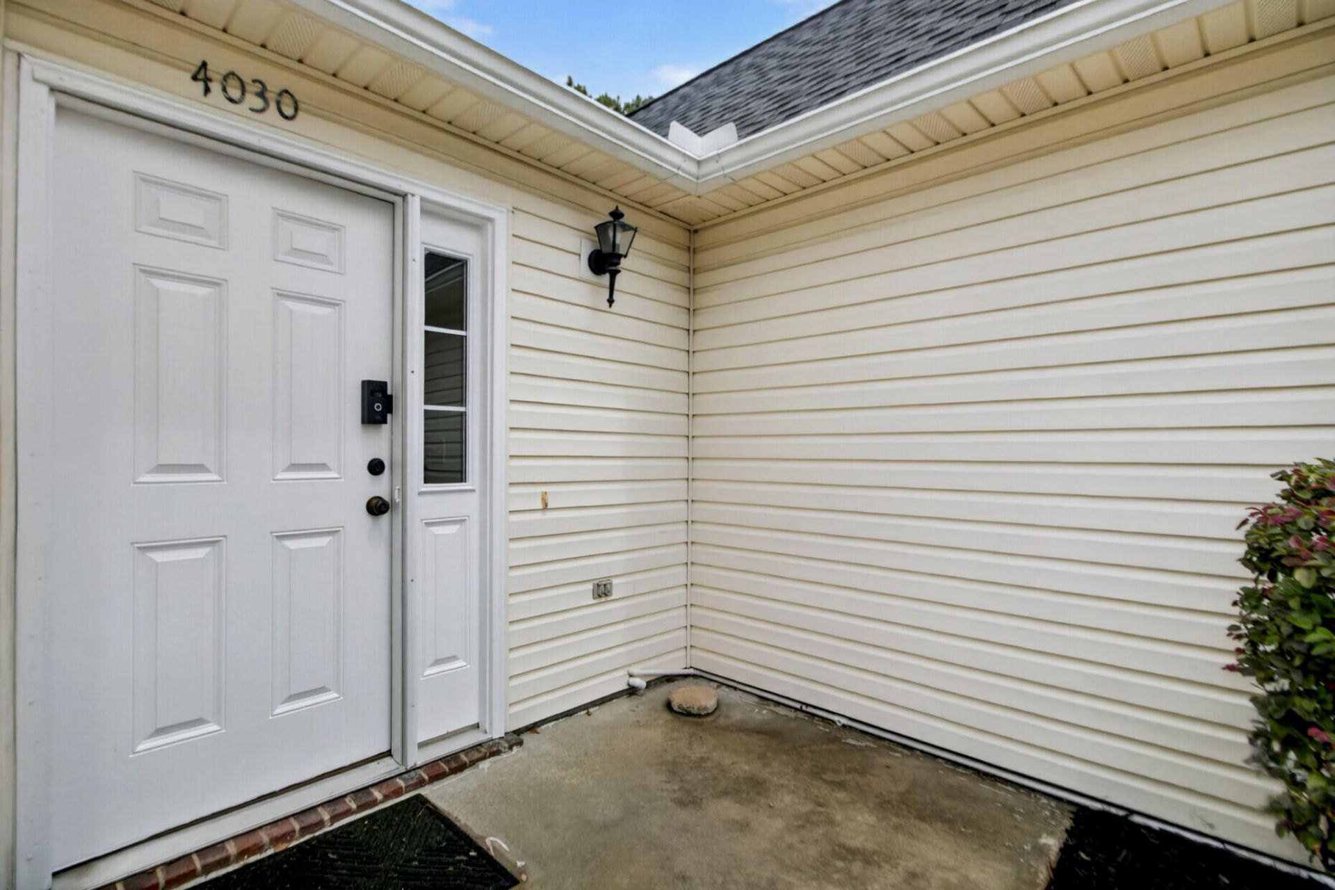 4030 Bonaparte Drive Photo 4