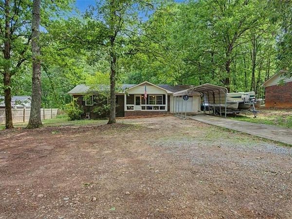 235 N Bellview Road, Aragon, GA 30104