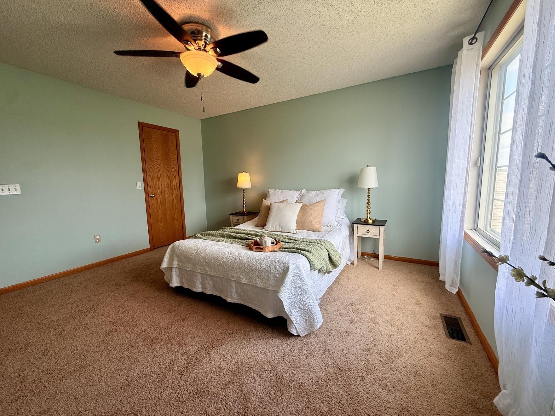 1825 Southcross Drive W, Unit 2306, Burnsville, MN 55306 Main Photo