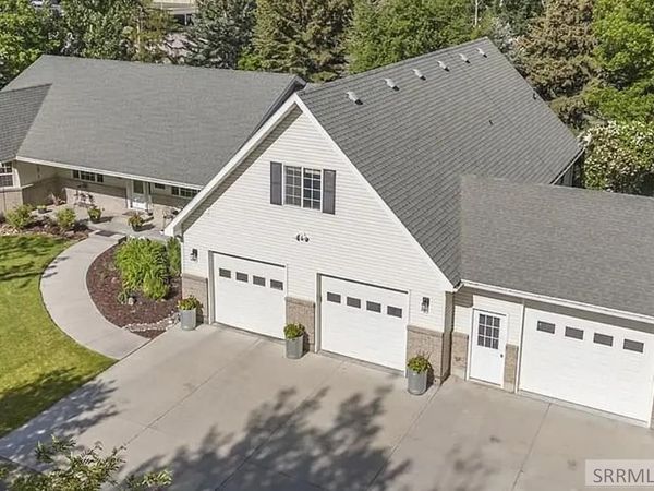 3863 E 300 N, RIGBY, ID 83442