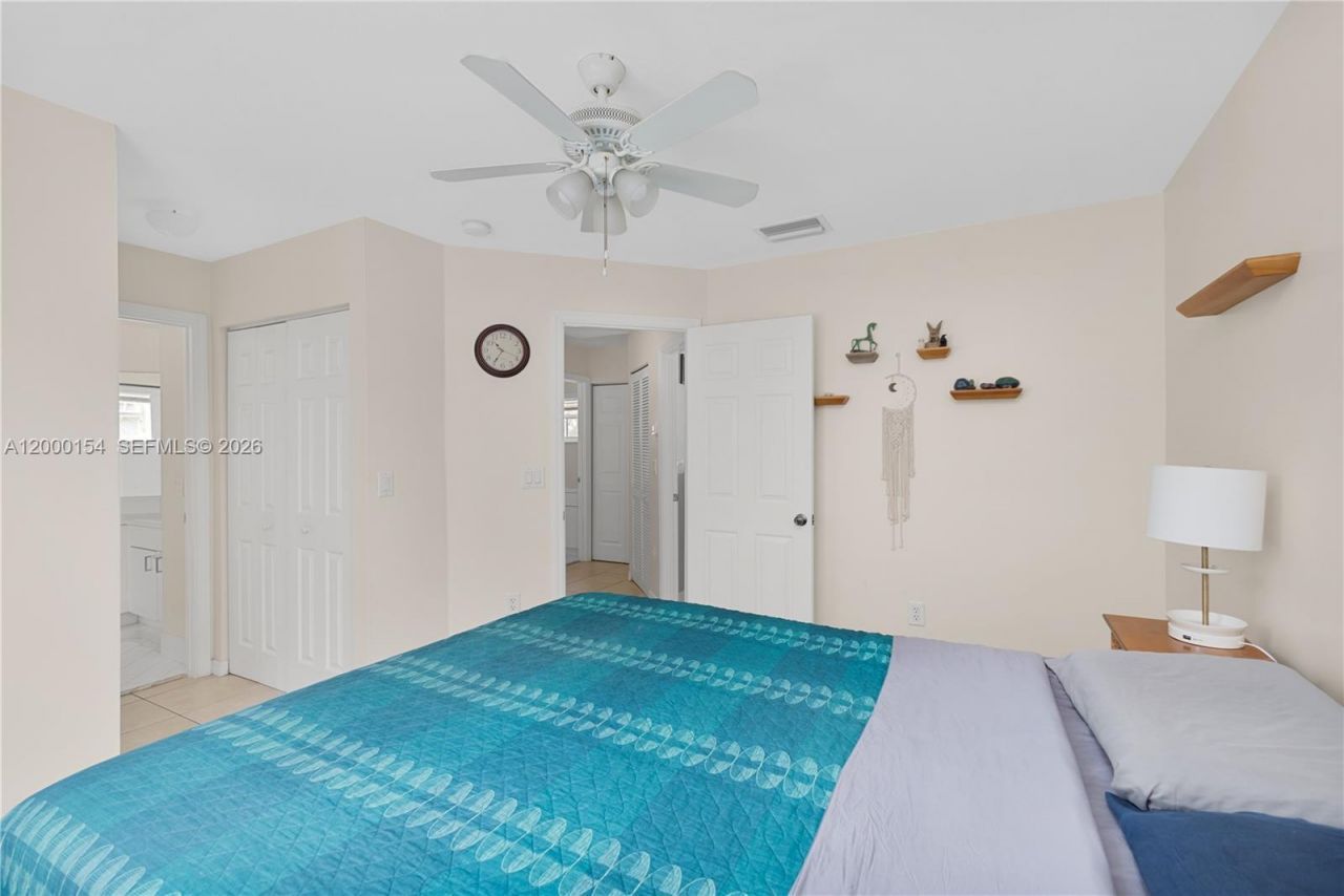 17083 NW 23rd St, Pembroke Pines, FL 33028 Photo