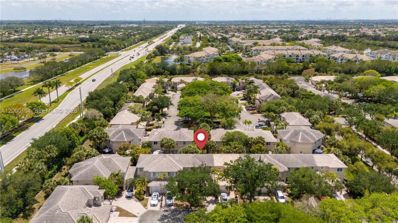 17083 NW 23rd St, Pembroke Pines, FL 33028 Photo