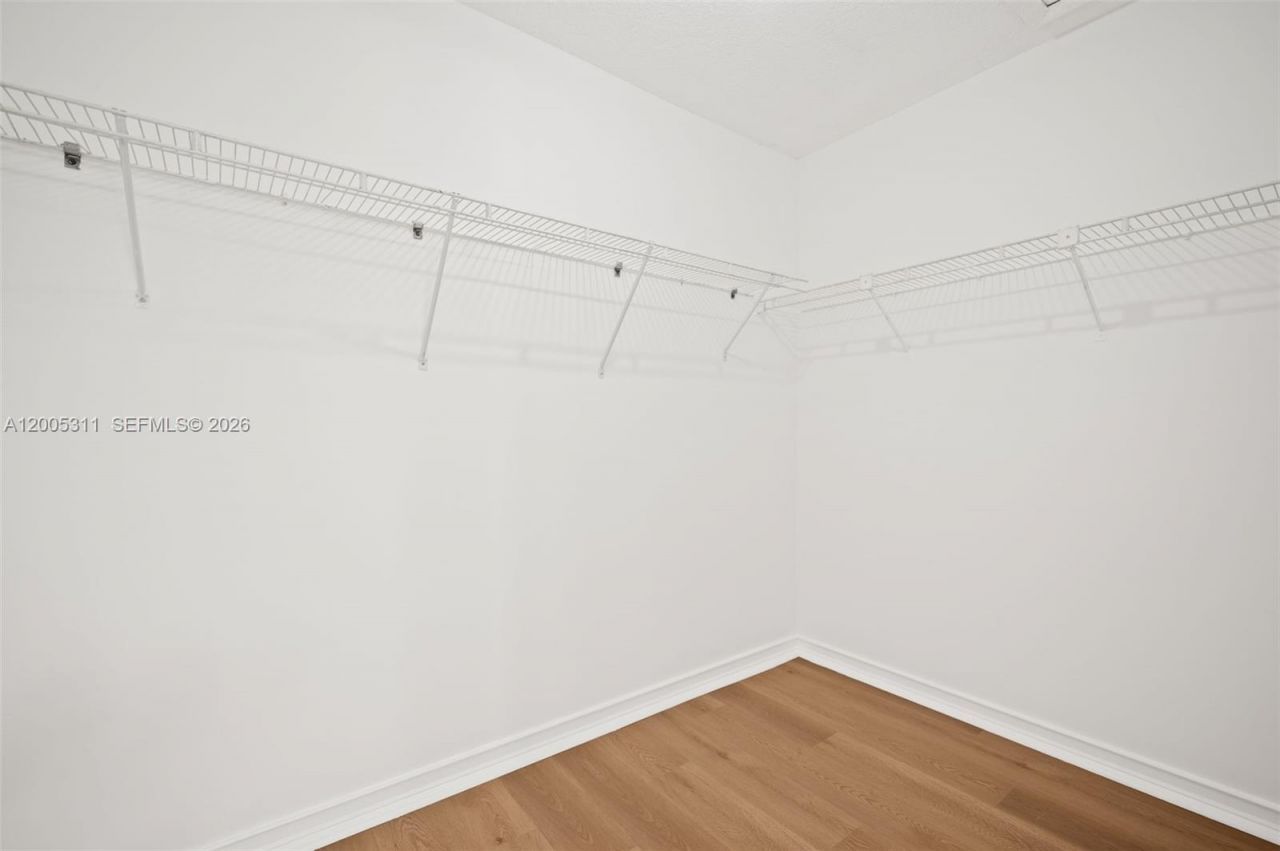 18880 NW 57th Ave, Unit 301, Hialeah, FL 33015 Photo