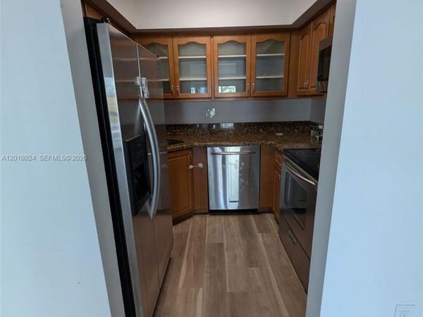 1300 SW 122nd Ave , Unit 204B-2, Miami, FL 33184