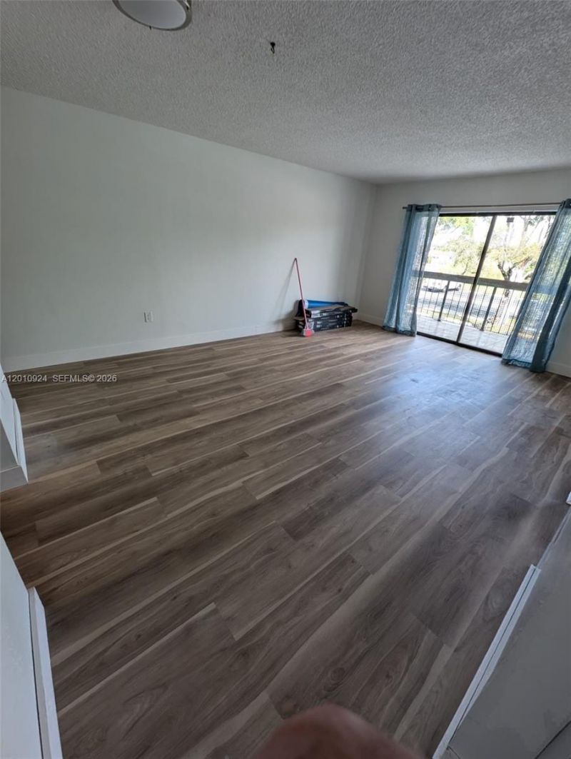 1300 SW 122nd Ave, Unit 204B-2, Miami, FL 33184 Photo