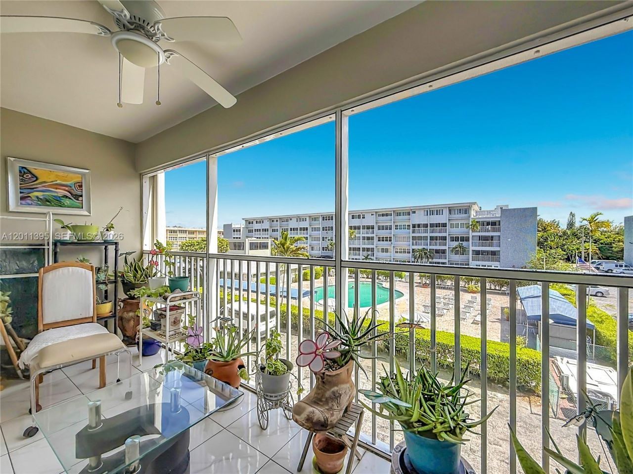 330 SE 2nd St , Unit 305E, Hallandale Beach, FL 33009 Photo