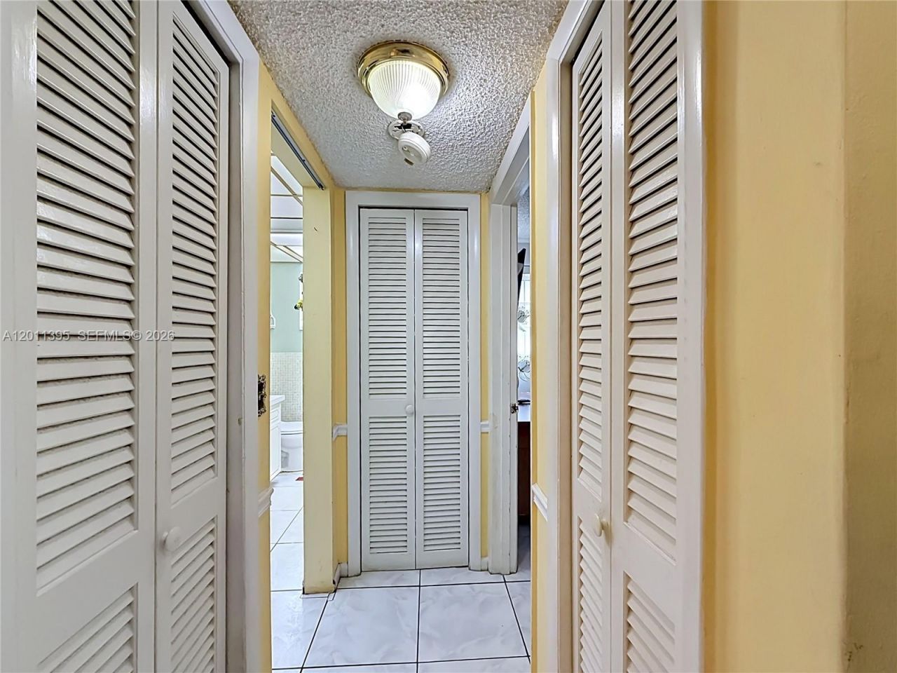 330 SE 2nd St , Unit 305E, Hallandale Beach, FL 33009 Photo