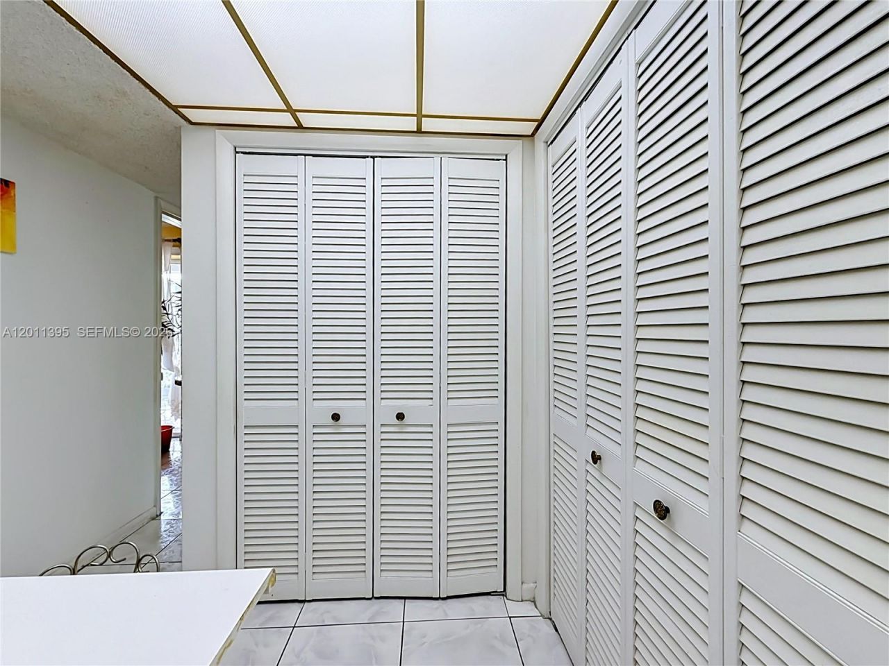330 SE 2nd St , Unit 305E, Hallandale Beach, FL 33009 Photo