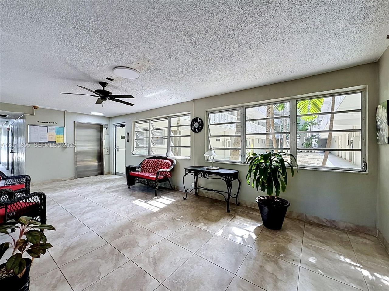 330 SE 2nd St , Unit 305E, Hallandale Beach, FL 33009 Photo