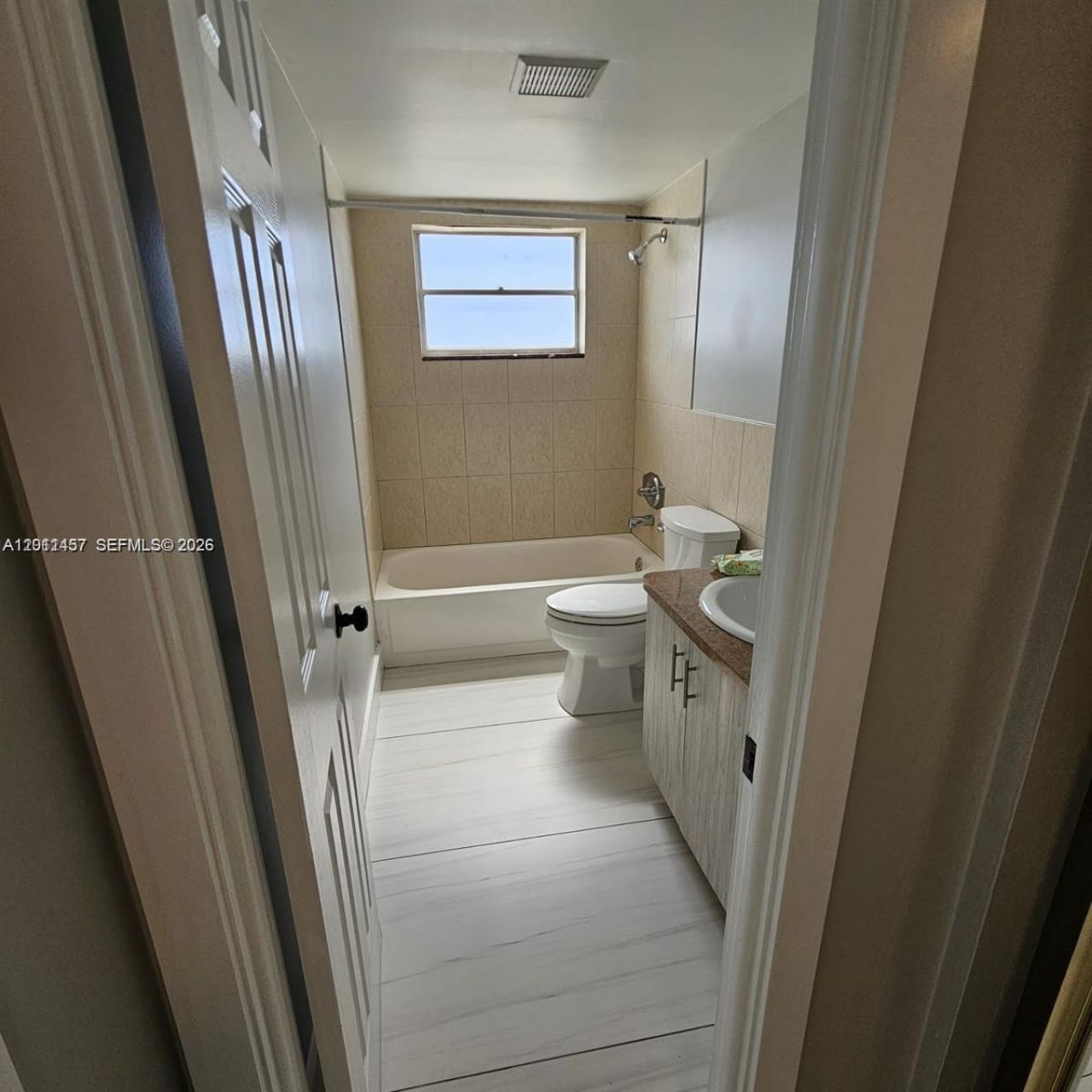 15600 NW 7th Ave , Unit 703, Miami, FL 33169 Photo