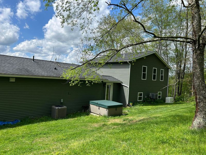 13950 W Carlisle Road, Frazeysburg, OH 43822 Photo 4