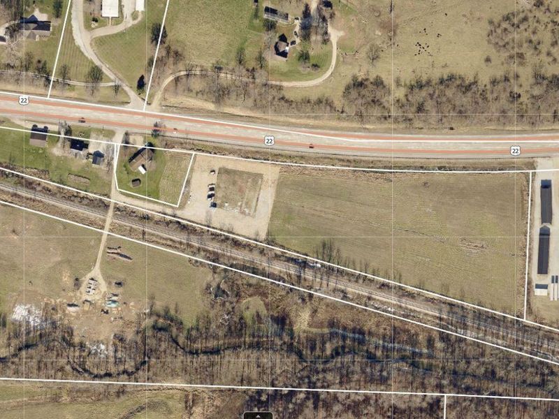 1420 John Glenn Highway , New Concord, OH 43762 Photo 2