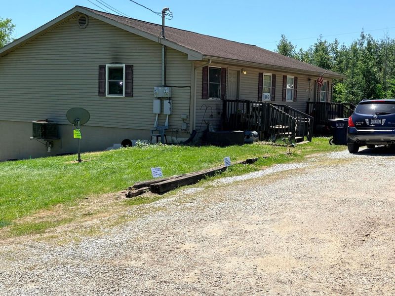 1420 John Glenn Highway, New Concord, OH 43762 Photo 4