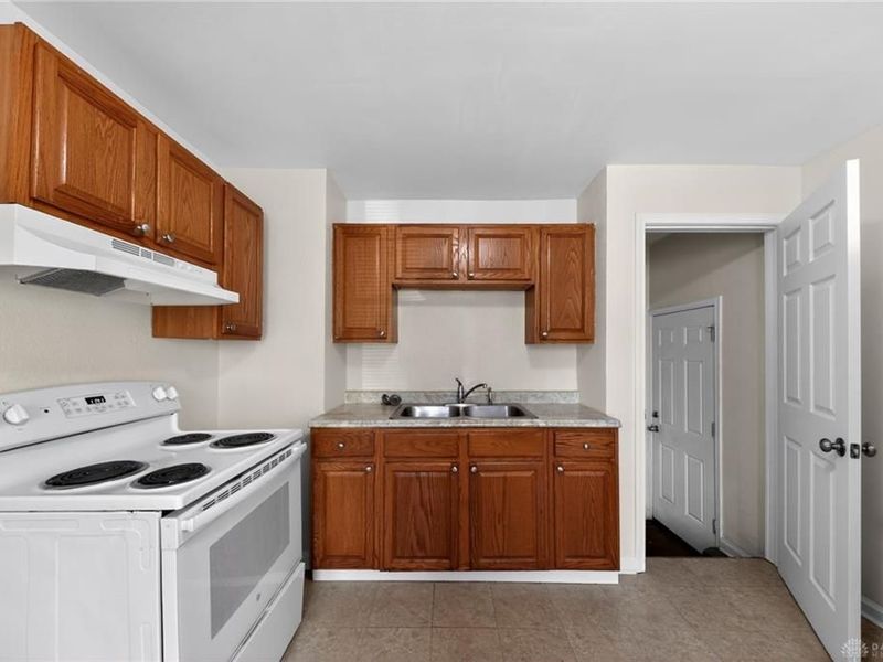 4510 Saint James Avenue, Dayton, OH 45406 Photo 22
