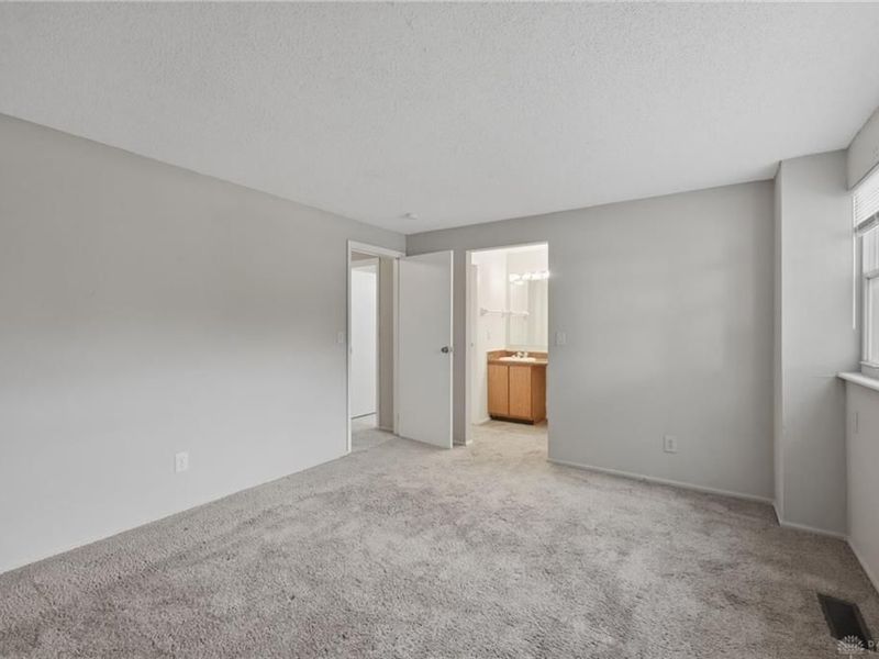 2278 Cross Village Drive, Miami Township, OH 45342 Photo 25