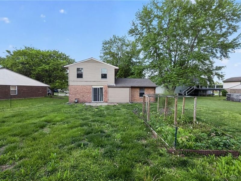 2278 Cross Village Drive, Miami Township, OH 45342 Photo 5