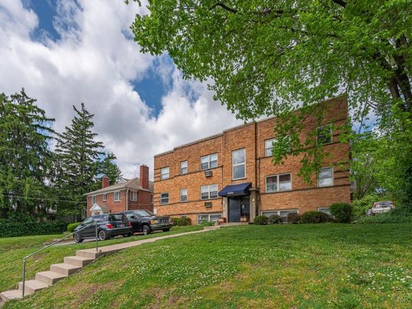 6469 Montgomery Road, Cincinnati, OH 45213