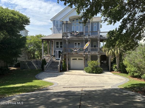 4204 Emerald Drive, Emerald Isle, NC 28594