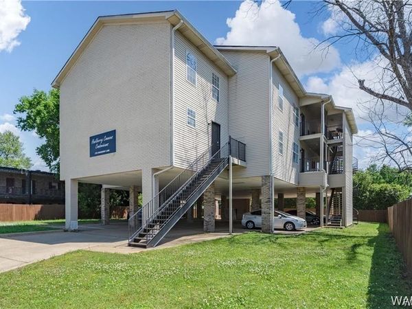 1721 Hackberry Lane, Unit 1, Tuscaloosa, AL 35401